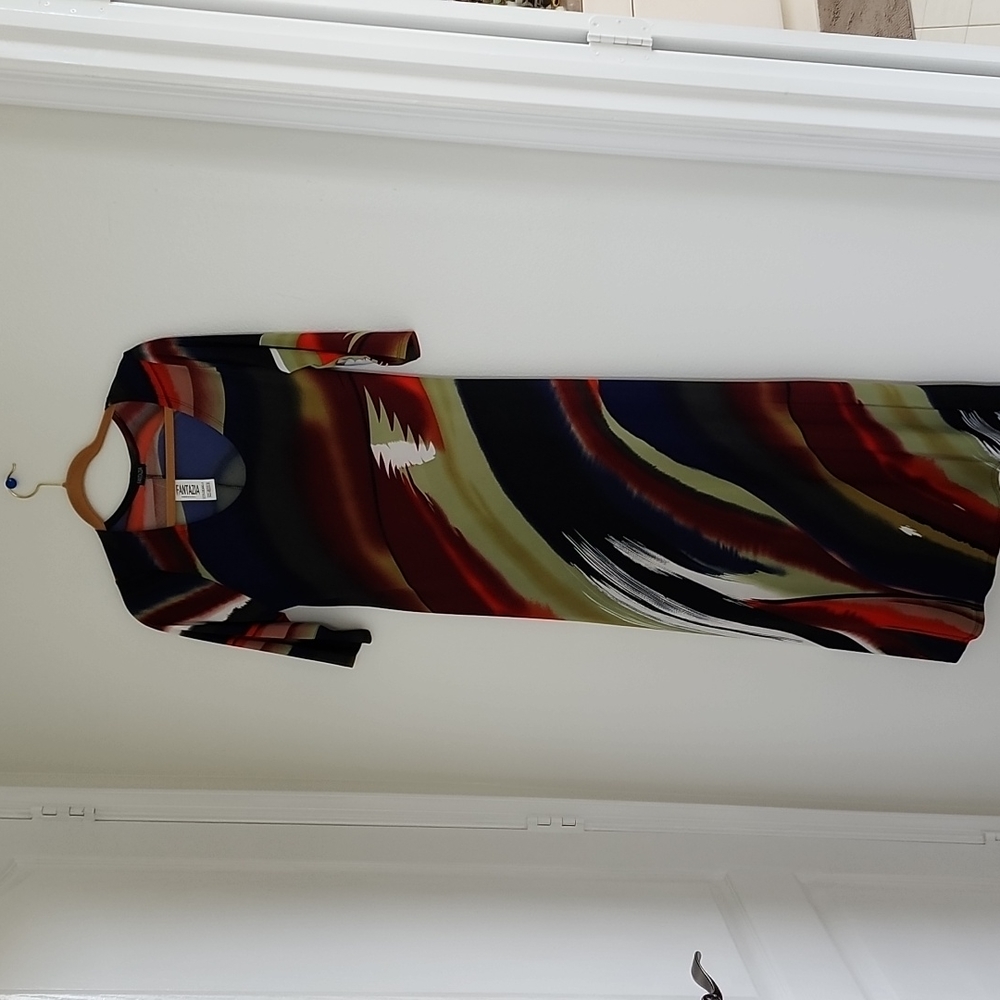 Fantazia Maxi Dress Medium with 3/4 sleeves. Draps beautifully.